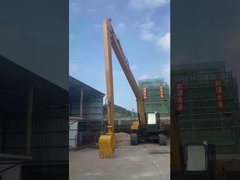 Escavatore robusto e versatile con una configurazione di collegamento Q345B Q690D